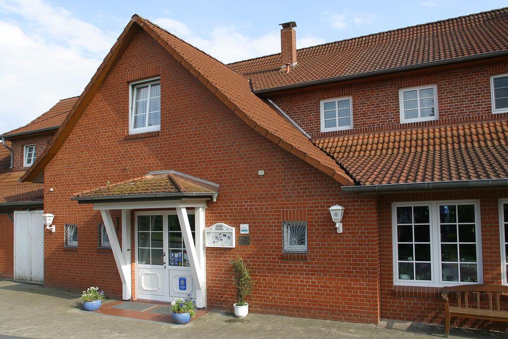 Hotel Zur Linde Kirchlinteln Экстерьер фото